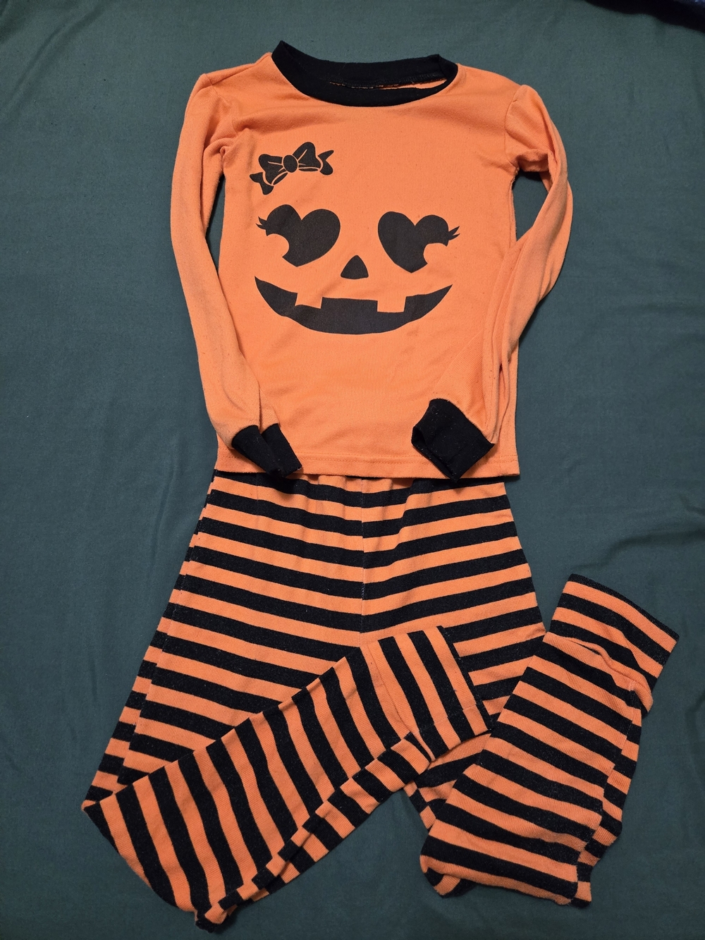 PJ’s & pumpkins boy or girl pajama set - 2 piece long sleeve halloween pajamas